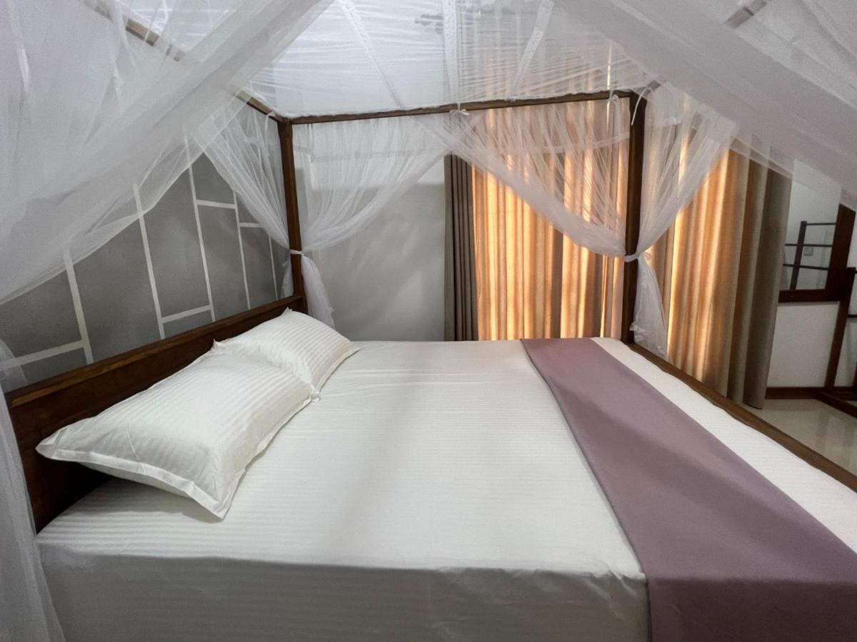 Plantation Inn Уелигама Екстериор снимка